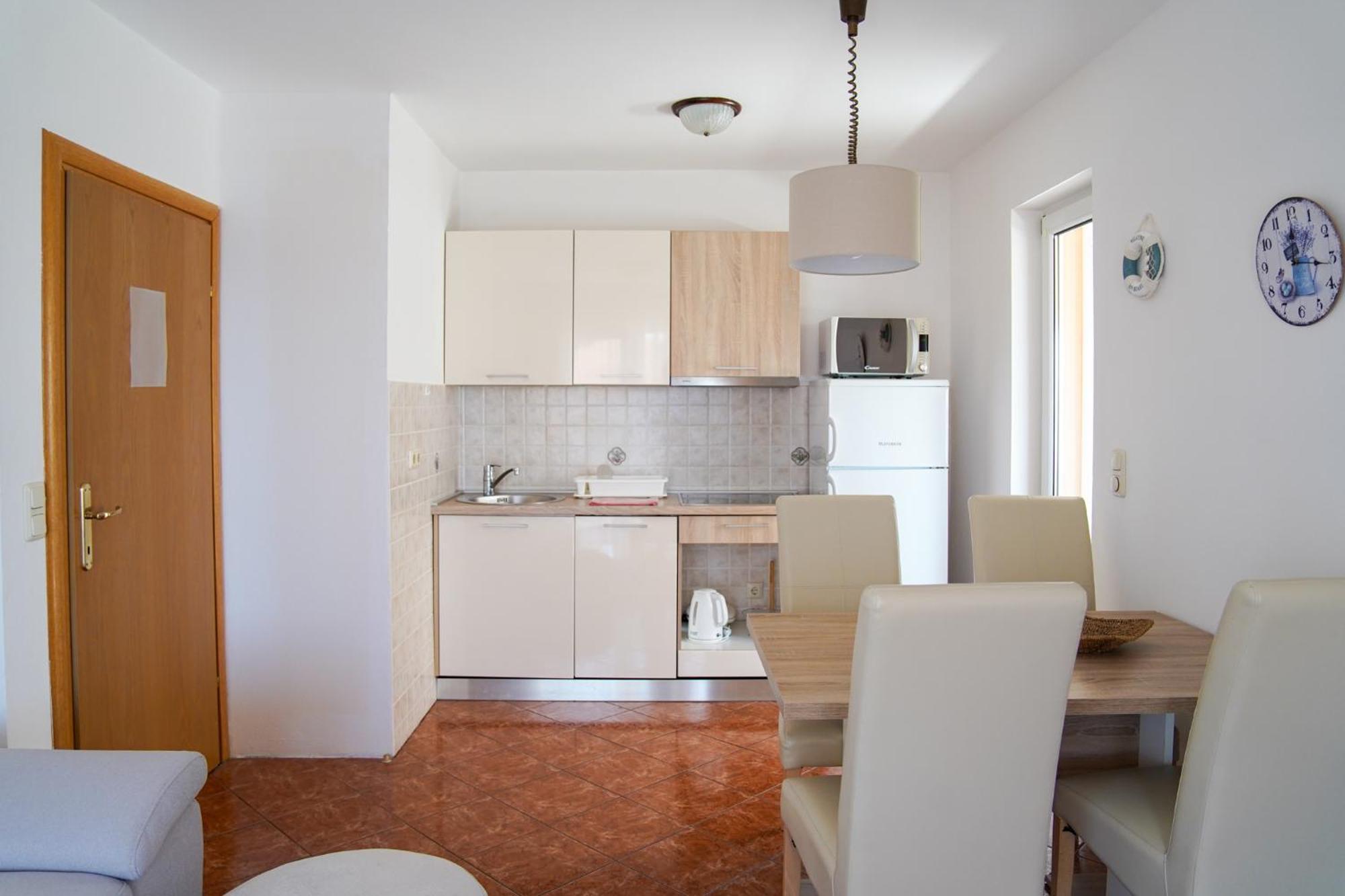 Apartman Lana Omišalj Exterior foto